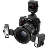 Nikon R1C1 Close-Up Speedlight Commander Kit