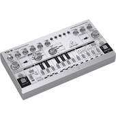 Behringer TD-3-AM Analog Bass Line Synthesiser (Silver) & Decksaver Behringer TD-3 Cover (Bundle)