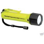 Pelican Sabrelite 2000 Flashlight 3 'C' Xenon Lamp - Rated up to 3.28' (Yellow)