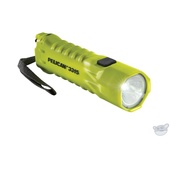 Pelican 3315 Flashlight (Yellow)