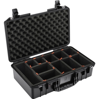 Pelican 1525AIRTP Carry-On Case (Black, with TrekPak Insert)
