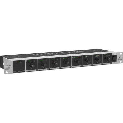 Behringer DS2800 2-Input/8-Output Distribution Splitter