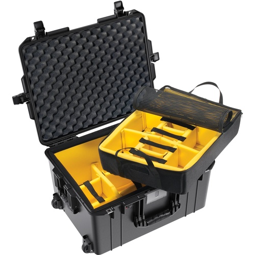 Pelican 1607 Air Case (Black, With Padded Dividers)