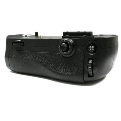 Wasabi Power Battery Grip MB-D15 for Nikon D7100, D7200