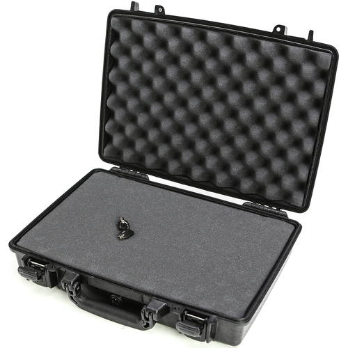 Pelican 1470 Case (Black, With Foam)