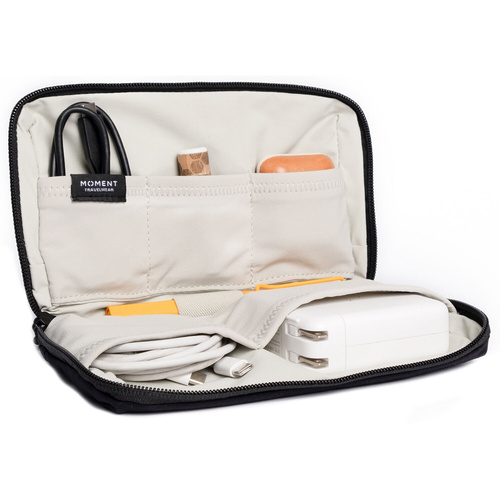 Moment MTW Mini Tech Organizer (Black)