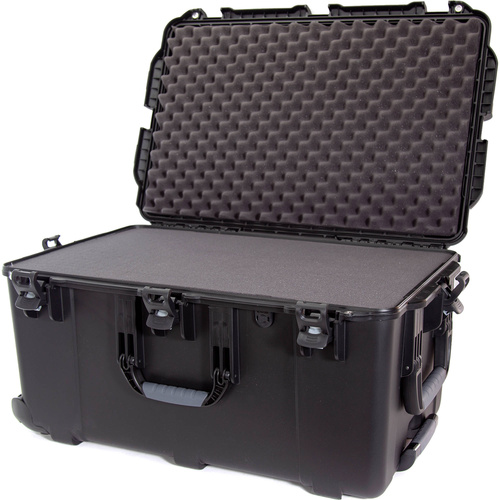 Nanuk 965 Wheeled Hard Case (Black, With Foam, 119.7L)