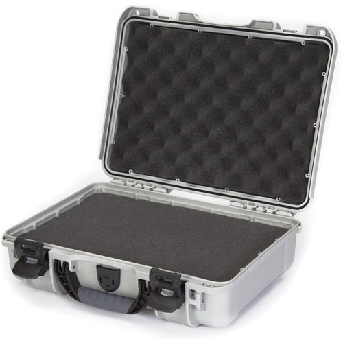Nanuk 910 Medium Hard Case (Silver, With Foam, 8.2L)