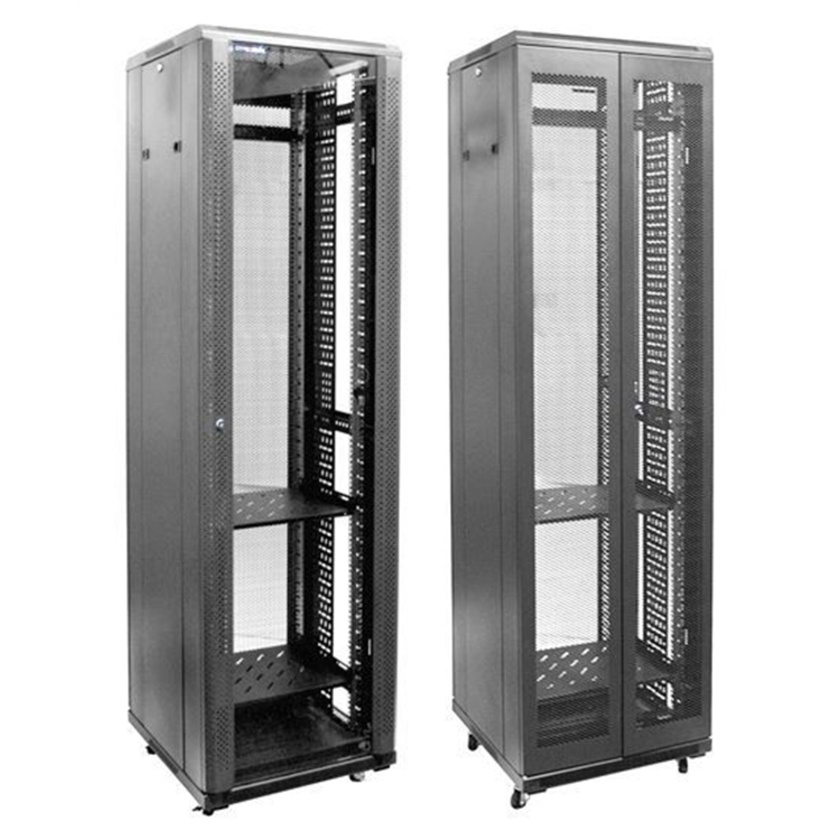 DYNAMIX RSME4266 42RU Network Server Cabinet