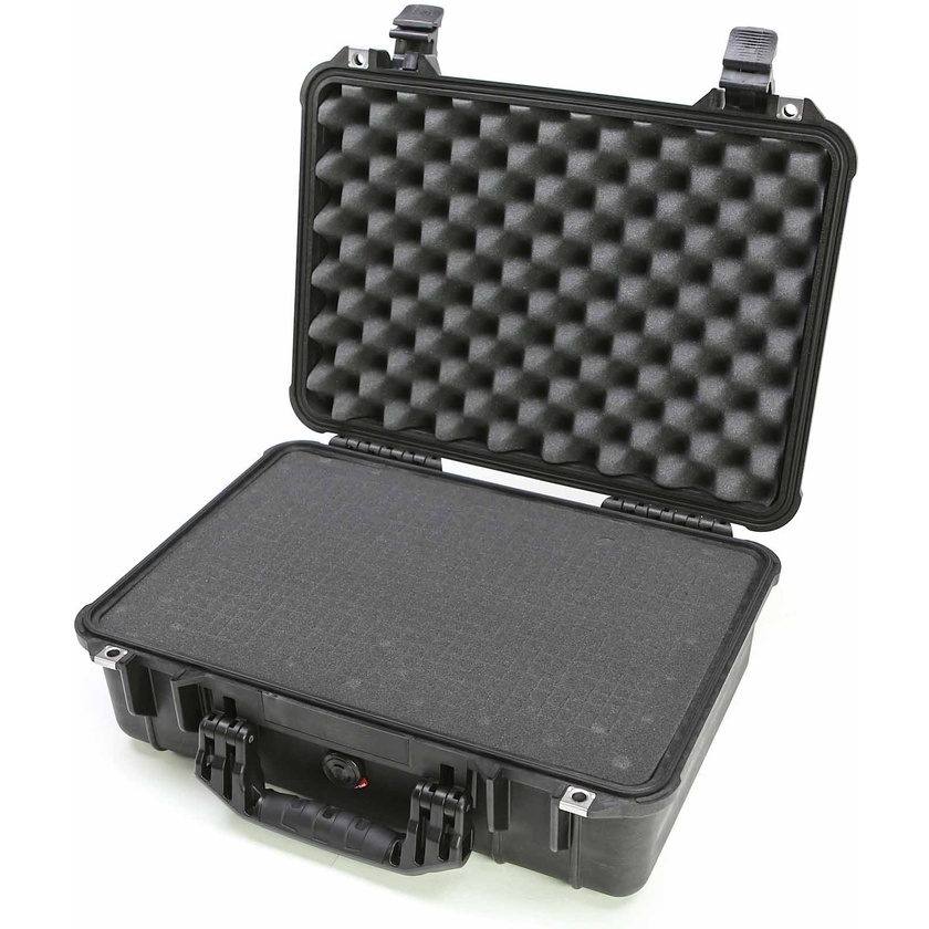 Pelican 1500 Case (Black, With Foam)