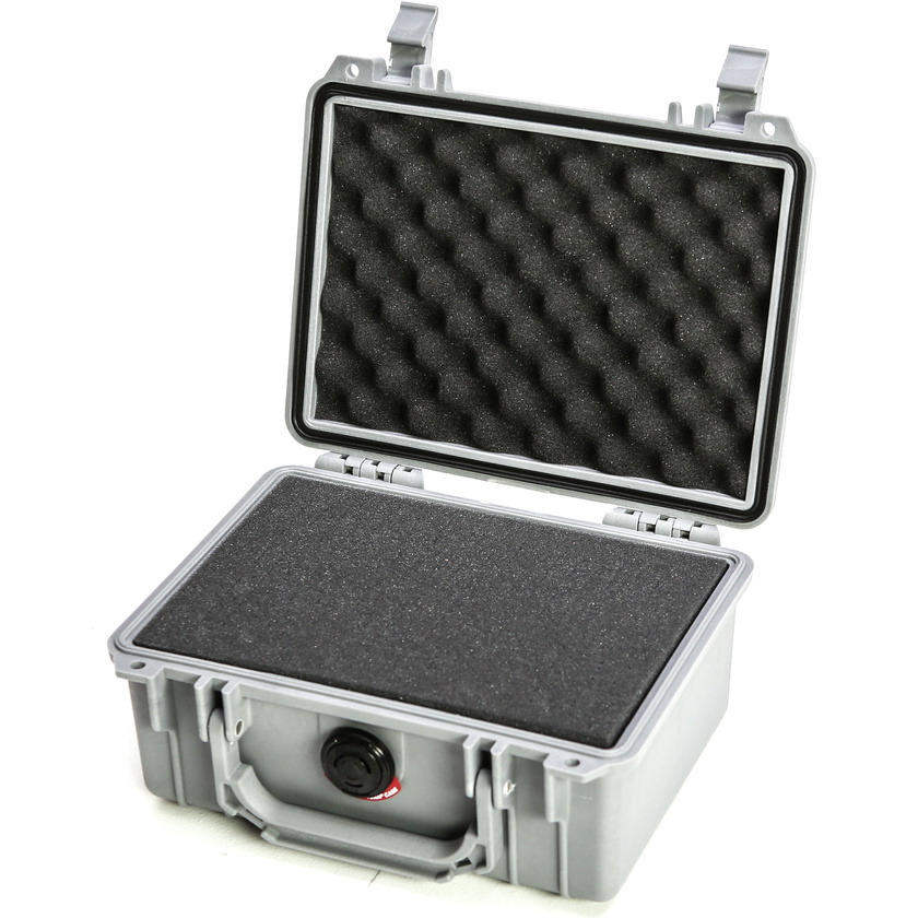 Pelican 1150 Case (Silver, With Foam)