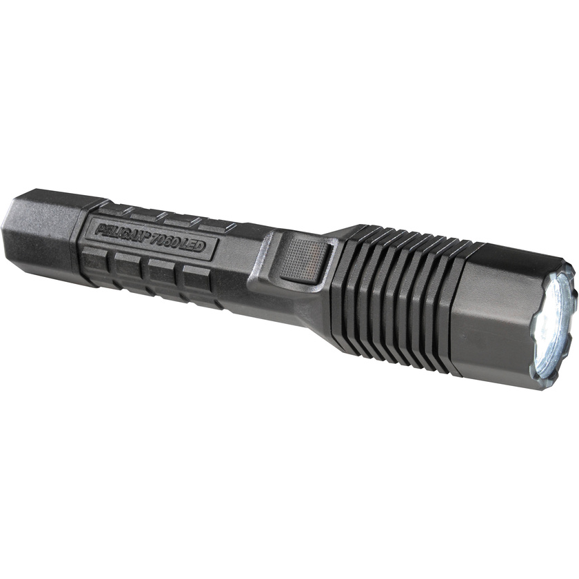 Pelican 7060 Rechargeable LED Flashlight - With Battery (Black)