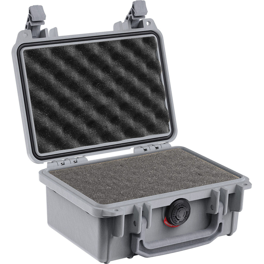 Pelican 1120 Case (Silver, With Foam)
