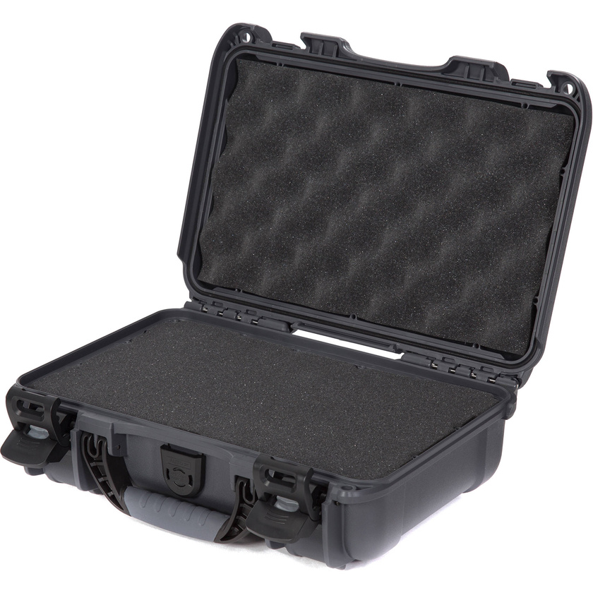 Nanuk 909 Small Hard Case (Graphite, With Foam, 4.8L)