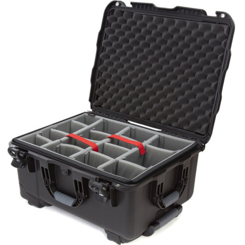 Nanuk 950 Wheeled Hard Case (Black, Padded Dividers, 51.9L)