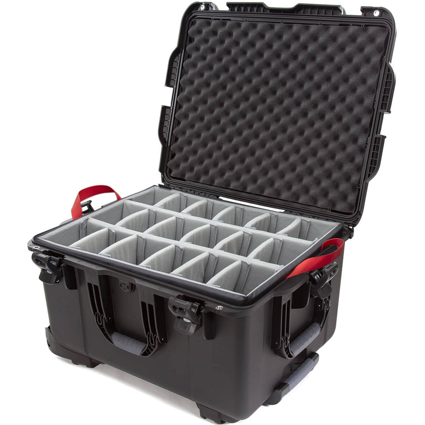 Nanuk 960 Wheeled Hard Case (Black, Padded Dividers)