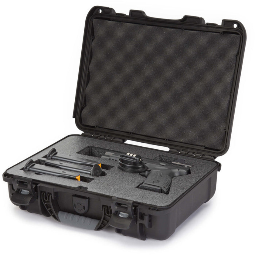 Nanuk 910 Pistol Optic Ready Case (Black, With Foam, 8.2L)