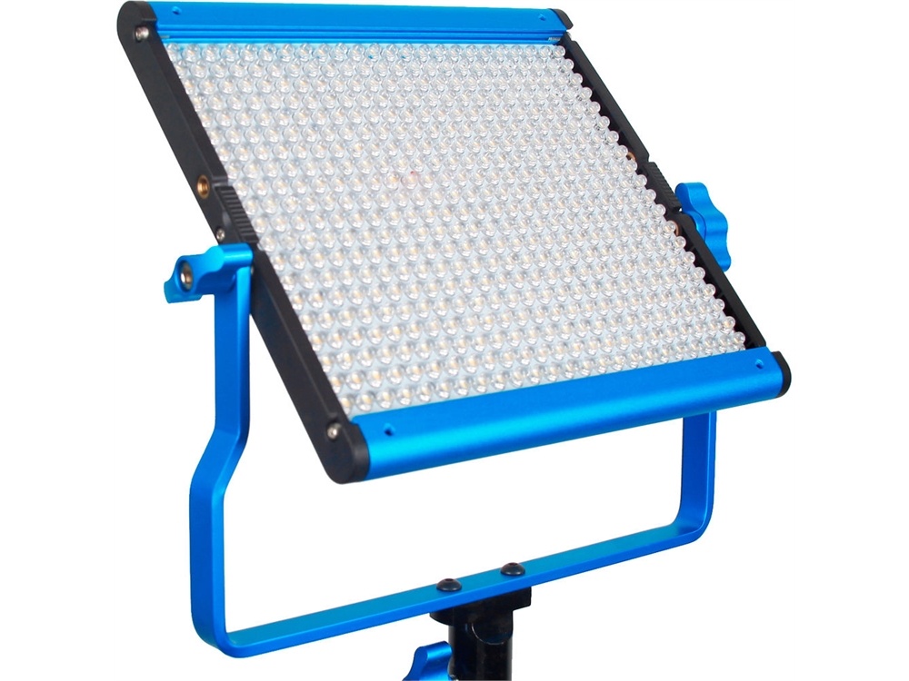 Dracast LED500 Silver Series Bi-Color LED Light with Dual NP-F Battery Plate
