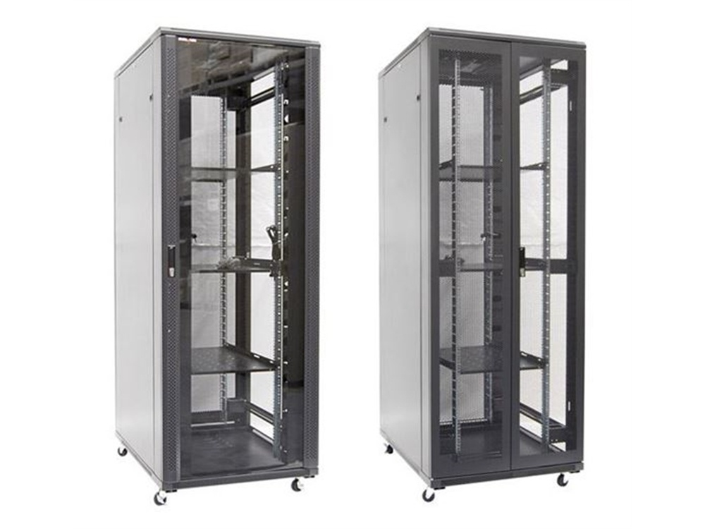 DYNAMIX RSR45-8X12 45RU Network Server Cabinet