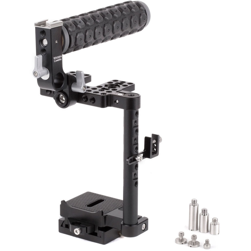 Wooden Camera Unified DSLR Cage With Rubber-Grip Handle (Medium)