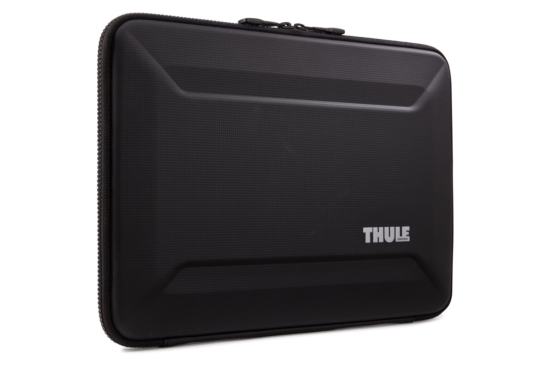 Thule TGSE2357 Gauntlet 4.0 Macbook Pro Sleeve (16", Black)