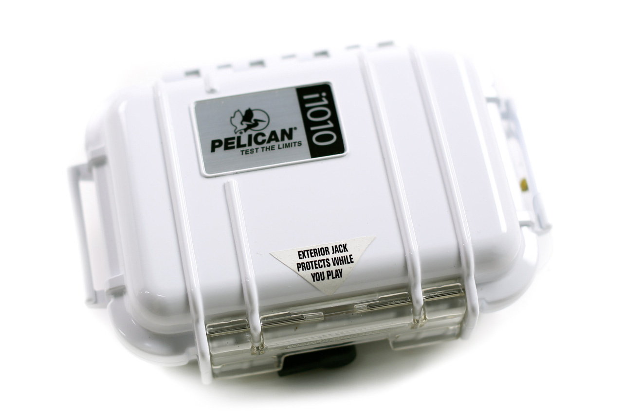 Pelican i1010 iPod Case (White)