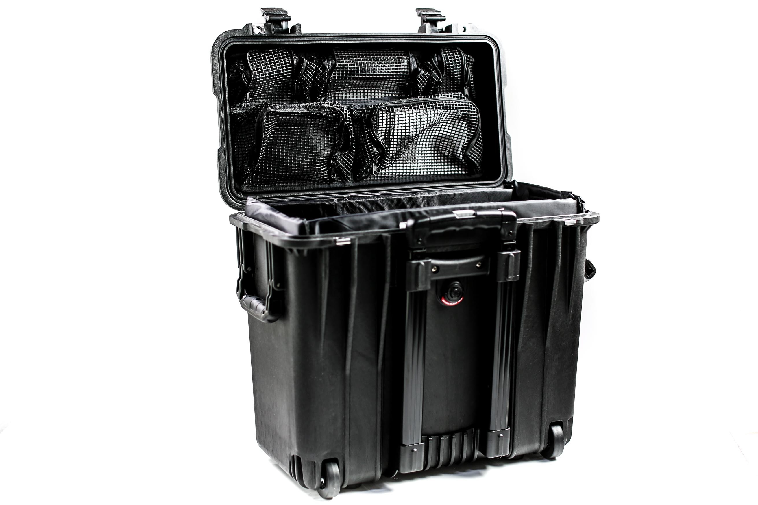 Pelican 1444 Top Loader Case (Black, With Photo Dividers)