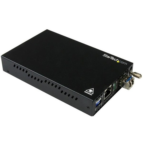 StarTech 1000 Mb/s Gigabit Single-Mode Ethernet Copper to Fiber Media Converter