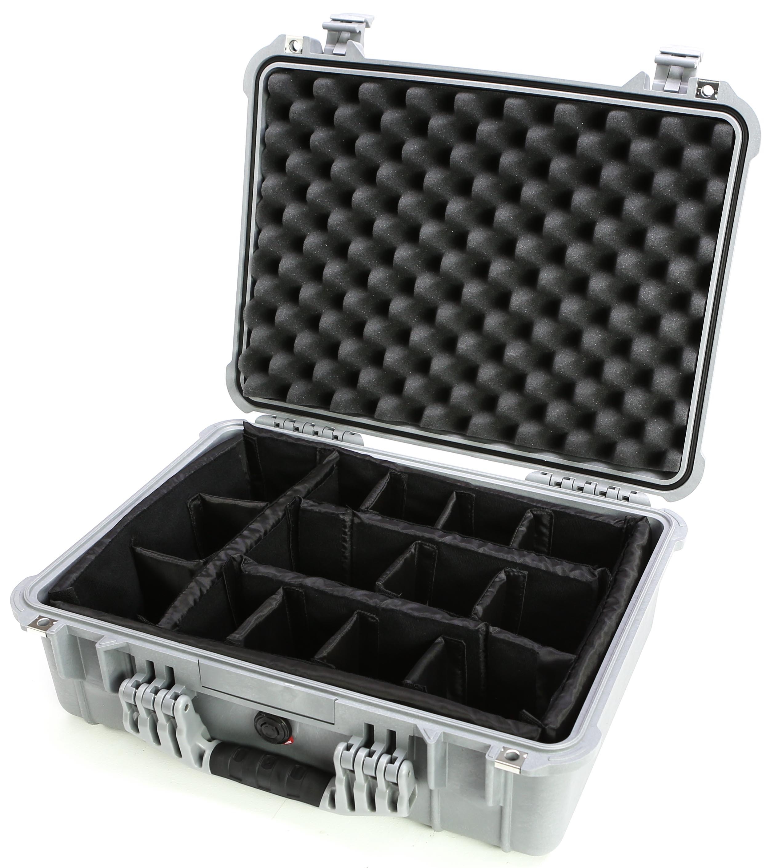Pelican 1524 Case with Padded Dividers (Silver)