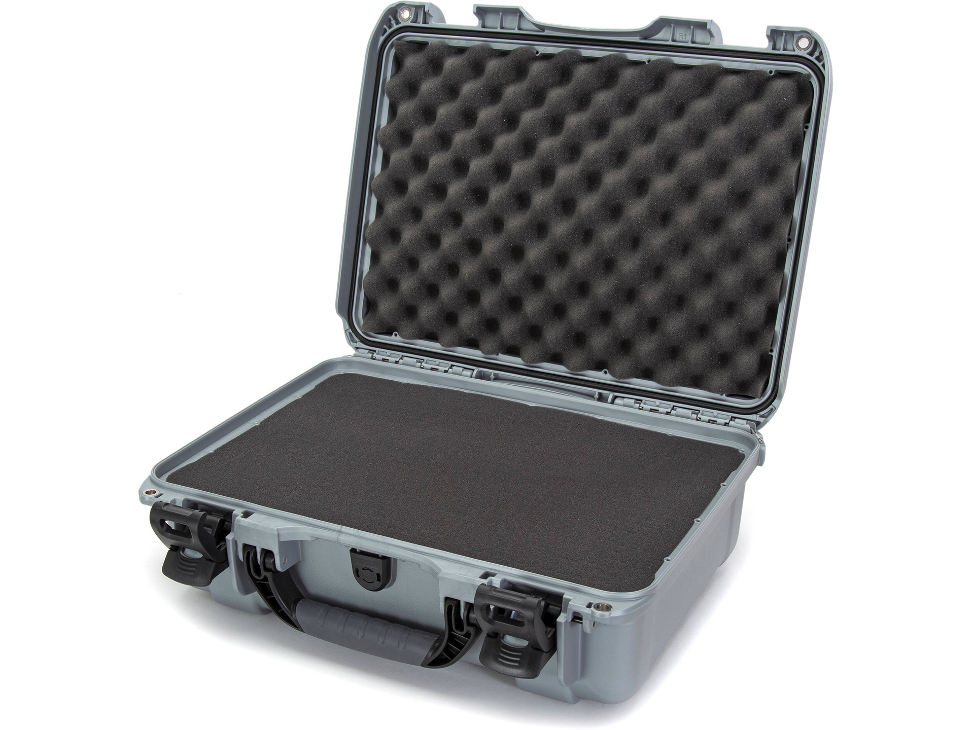Nanuk 925 Medium Hard Case (Silver, With Foam, 21.0L)