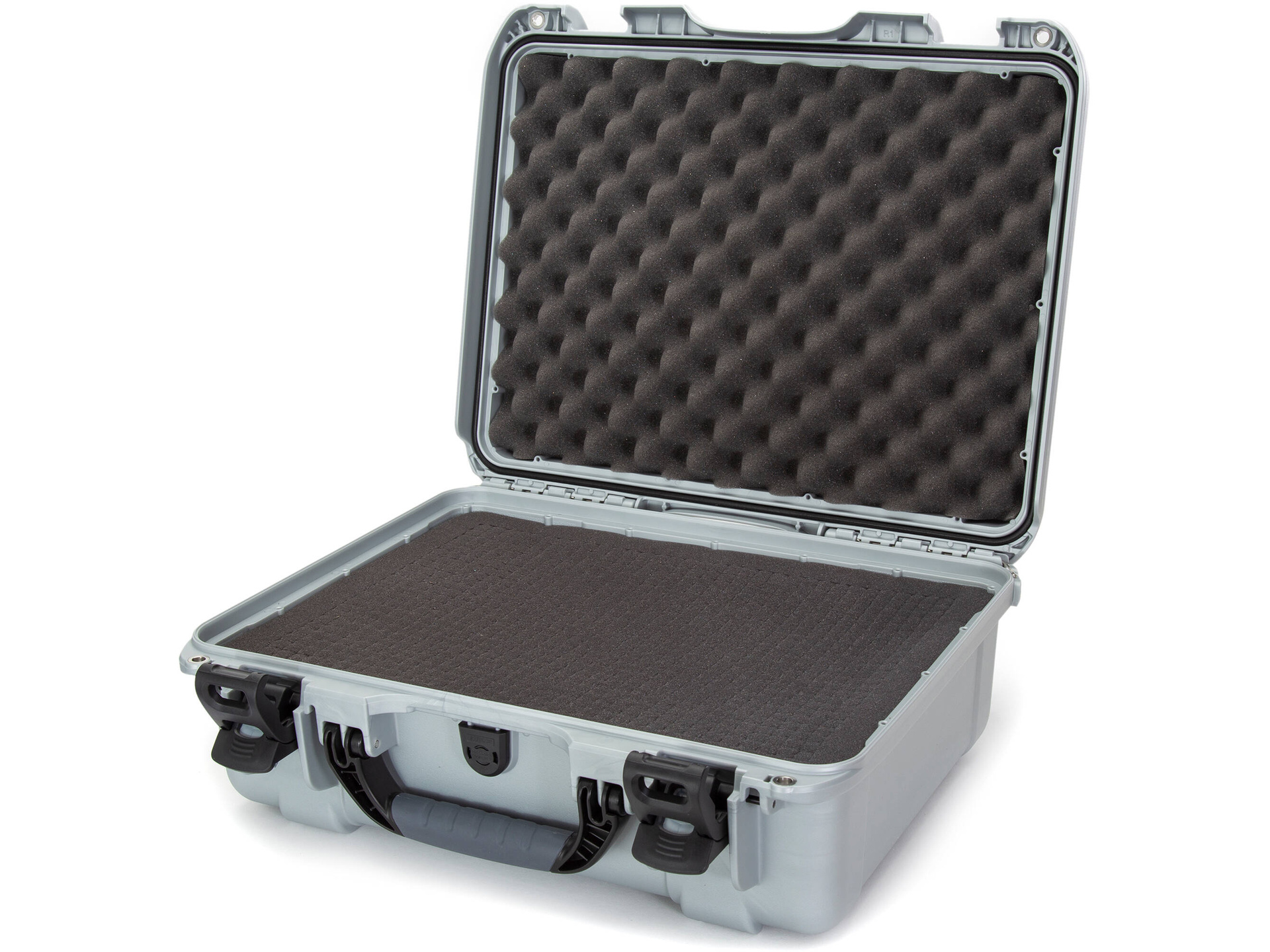 Nanuk 930 Large Hard Case (Silver, With Foam)