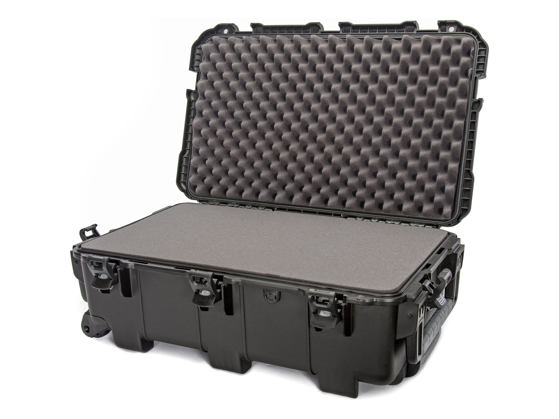 Nanuk 962 Wheeled Hard Case (Black, With Foam)