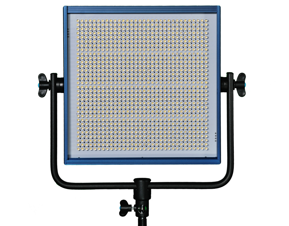 Dracast LED1000 Tungsten LED Light with Gold Mount Battery Plate