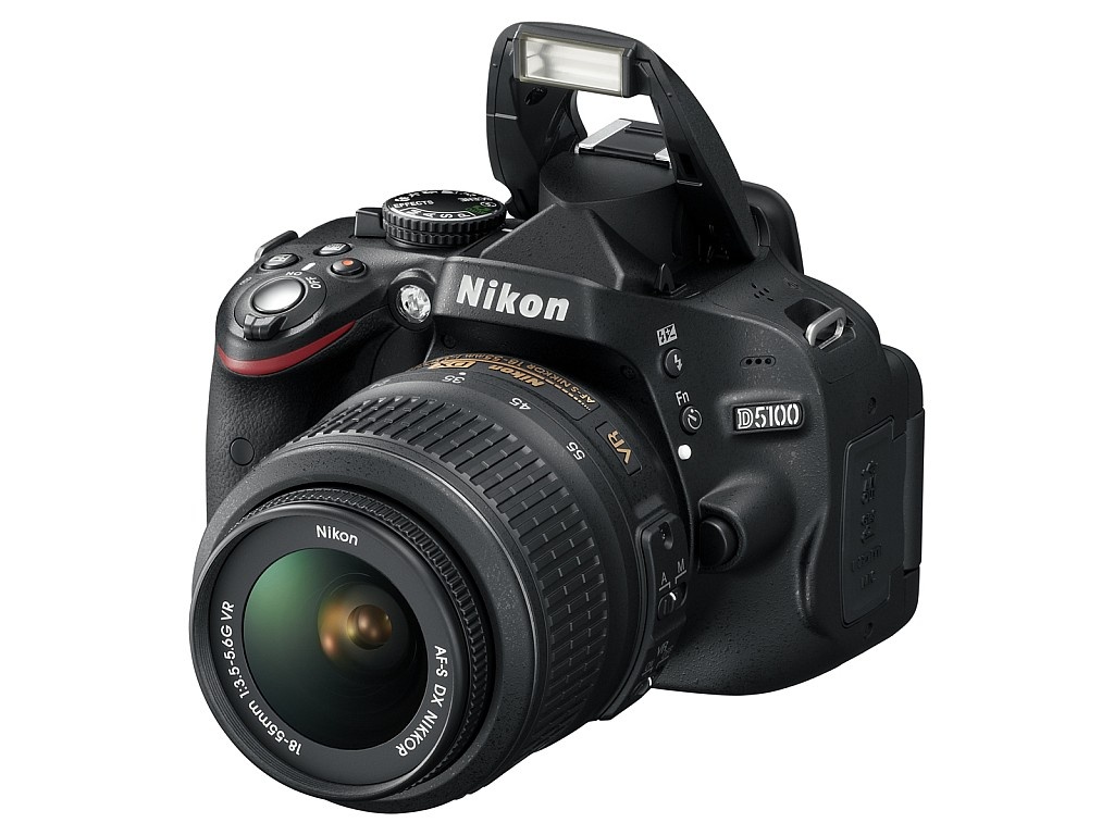 Nikon D5100 SLR Kit