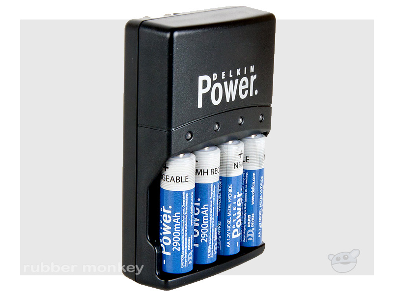 Delkin AA/AAA Battery Charger