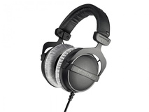 Beyerdynamic DT 770 Pro 80 ohm Closed-Back Studio Mixing Headphones
