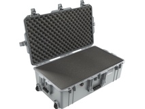 Pelican 1615 Air Case (Silver, With Foam)