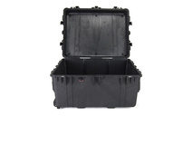 Pelican 1660 Case without Foam (Black)