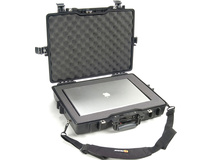 Pelican 1495 Laptop Case (Black, With Foam)