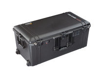 Pelican 1646 Air Case (Black, No Foam)