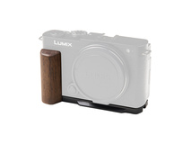 SmallRig 5945 L-Shaped Mount Plate with Wooden Handle for Panasonic S9