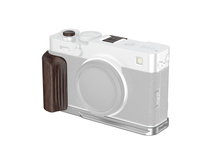 SmallRig 6236 L-Shaped Mount Plate with Wooden Handle for FUJIFILM X-E5 (Ebony, Silver)