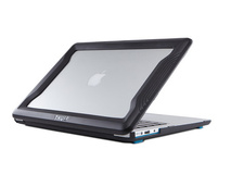 Thule Vectros 11" MacBook Air Bumper (Black)