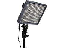 Aputure Amaran HR672C Bi-Colour LED Flood Light