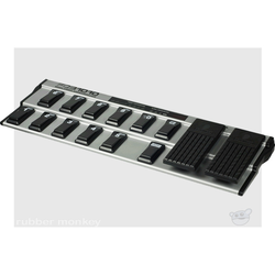 Behringer Midi Foot Controllers